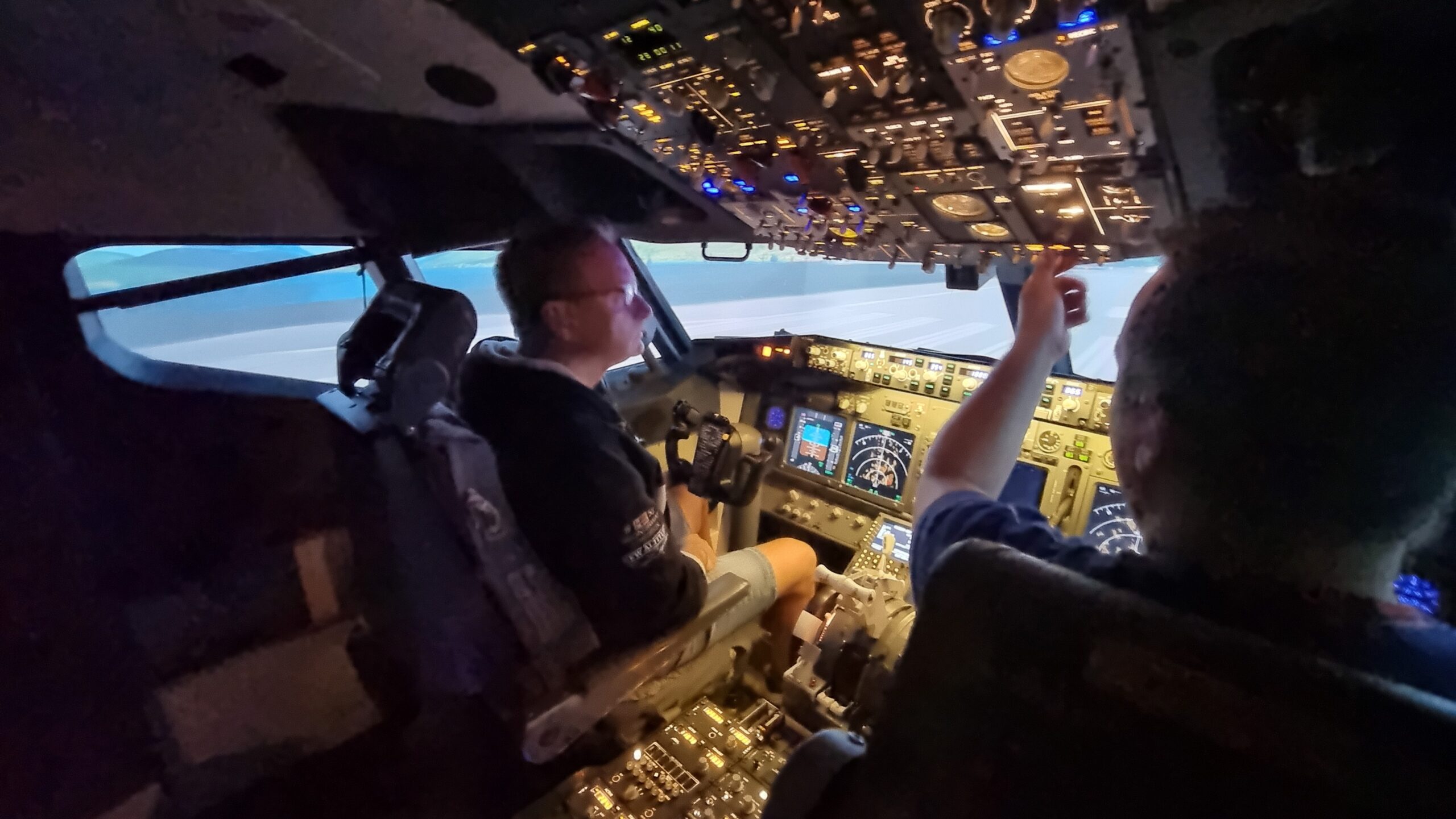 Endt flytur, med sjekklister Boeing 737 simulator